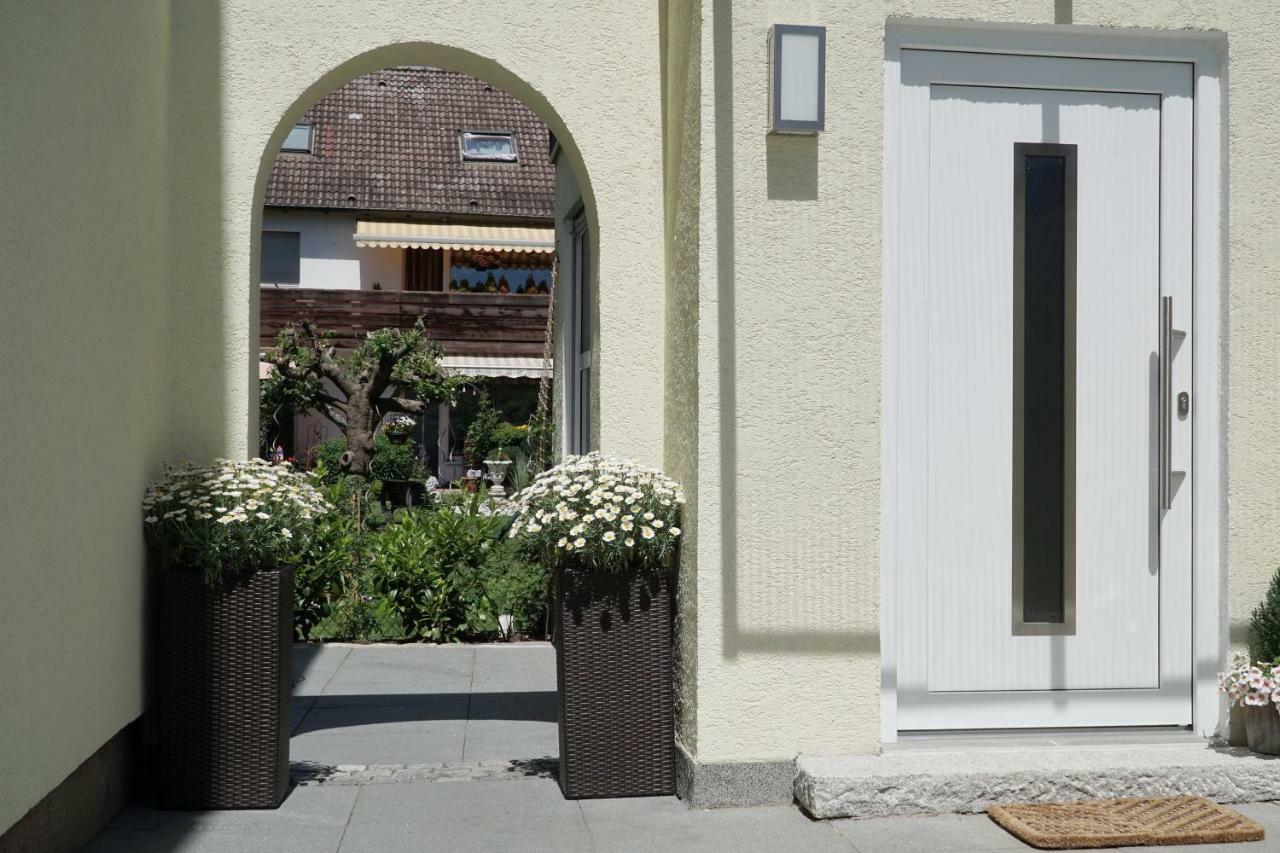 Bungalow Am Stadtrand Nürnberg Kültér fotó